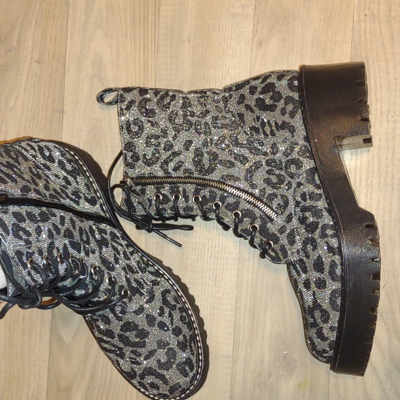 👣MIX No. 6 Rocklyn Shimmer Leopard Combat Boots - Picture 14 of 16